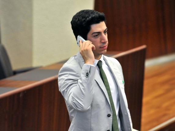 Renzo Bossi e gli altri consiglieri regionali della Lombardia prescritti: ecco perché il rimborso «folle» non è peculato