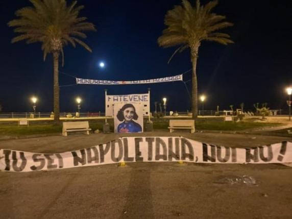 Scudetto Napoli, a Mondragone oltraggio ad Anna Frank: «Tu sei napoletana, noi no!»