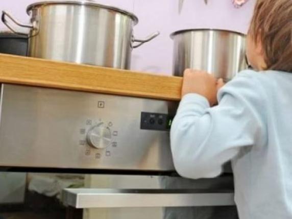 Germignaga, bambino di 4 anni si ustiona con l'acqua bollente per la pasta: è in gravi condizioni