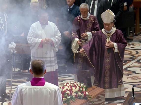 L'omelia Dell'arcivescovo Di Milano Mario Delpini Per I Funerali Di ...