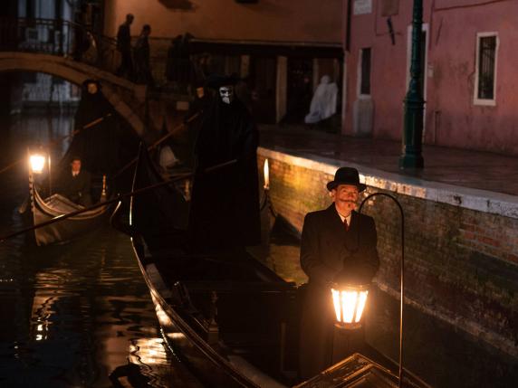 Poirot tra gondole e fantasmi: «Assassinio a Venezia» e gli altri