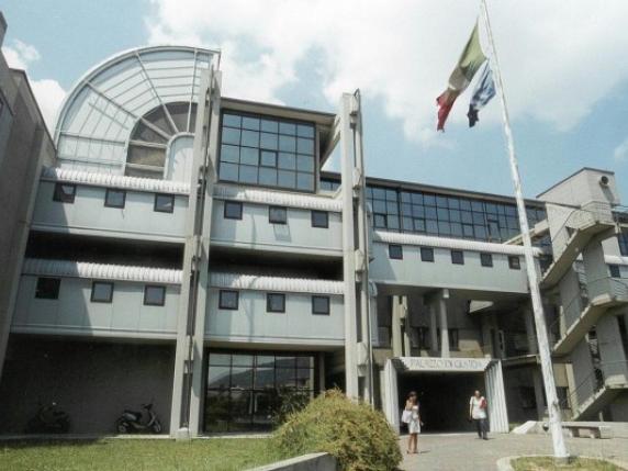 Prato, molestie alle pazienti: radiologo condannato a 7 anni e 6 mesi