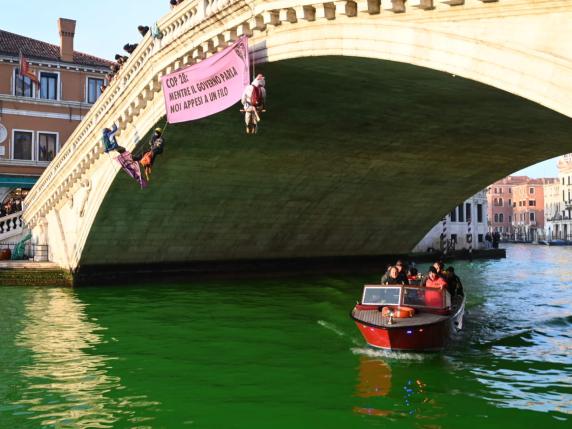 Venezia, Pugno Di Ferro Contro Gli Ambientalisti Del Blitz Al Canal ...