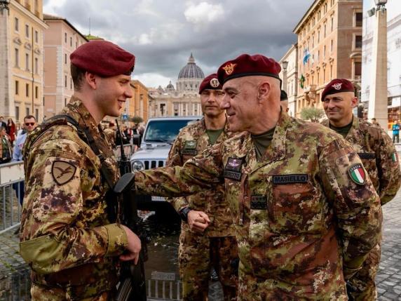 Esercito, il capo di Stato maggiore Carmine Masiello: «Va potenziato, più tecnologie e soldati. Dobbiamo fare in fretta»