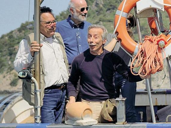 La passione di Giovanni per i polpi. «Non vanno mangiati ma adottati»