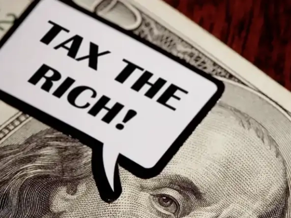 Diseguaglianze economiche, con una patrimoniale dell’1,3% i milionari italiani lo Stato incasserebbe 13 miliardi (l’equivalente di una finanziaria)