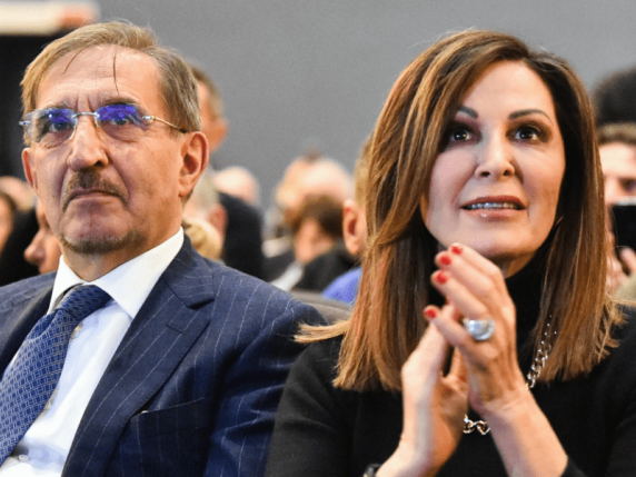 Un milione guadagnato in un’ora I pm archiviano l’affare immobiliare dei familiari di La Russa e Santanchè