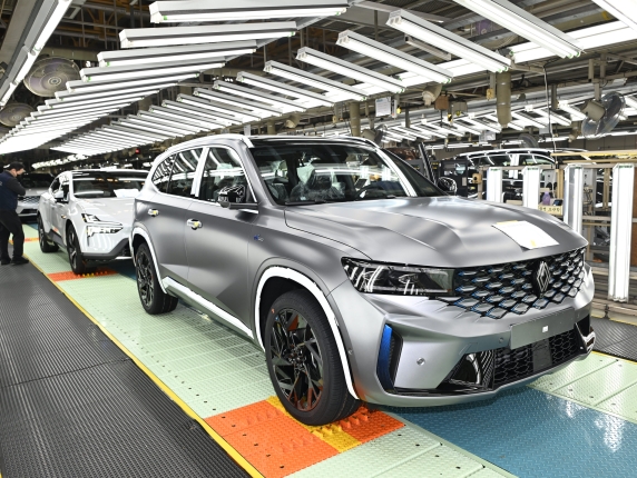 Renault fa squadra con Geely in Corea del Sud e Brasile: ecco l’auto francese che guarda al mondo