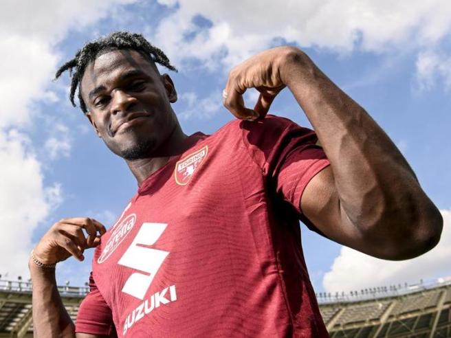 Mercato Atalanta Zapata e ufficialmente del Torino. Ho fame voglio lasciare un segno anche qui Corriere