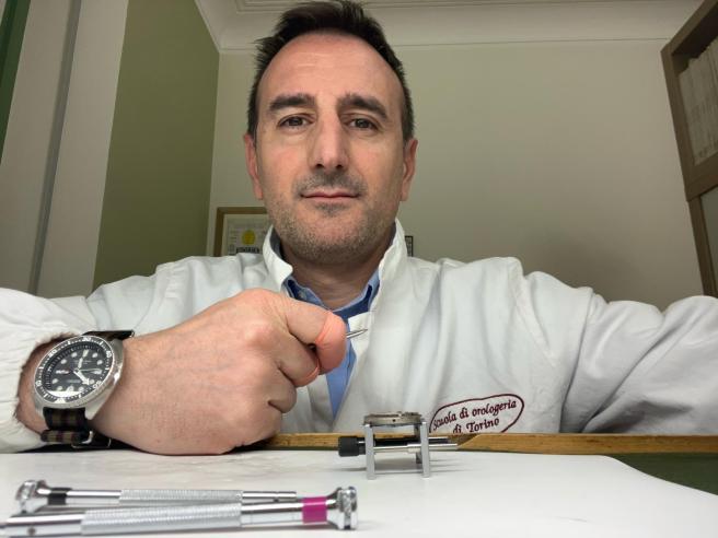 Scuola orologeria rolex outlet