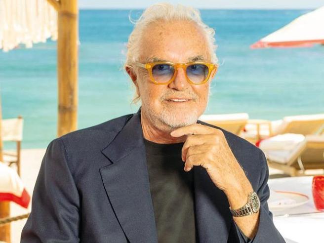 Flavio Briatore: altezza, peso, chi è, carriera, vita privata, Instagram Flavio Briatore: altezza, peso, chi è, carriera, vita privata, Instagram