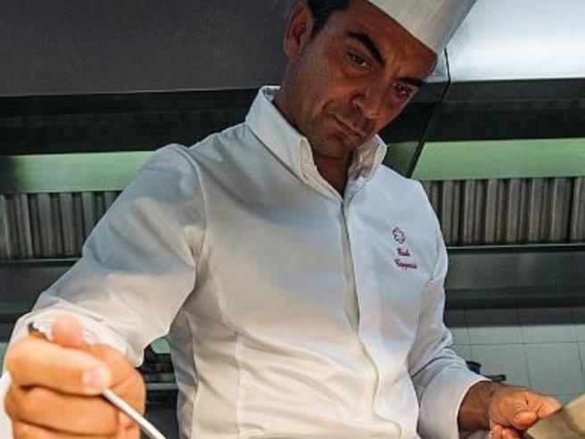 Trentino, chef cerca cuochi: «Ma non comunisti o con problemi di  orientamento sessuale». È bufera | Corriere.it