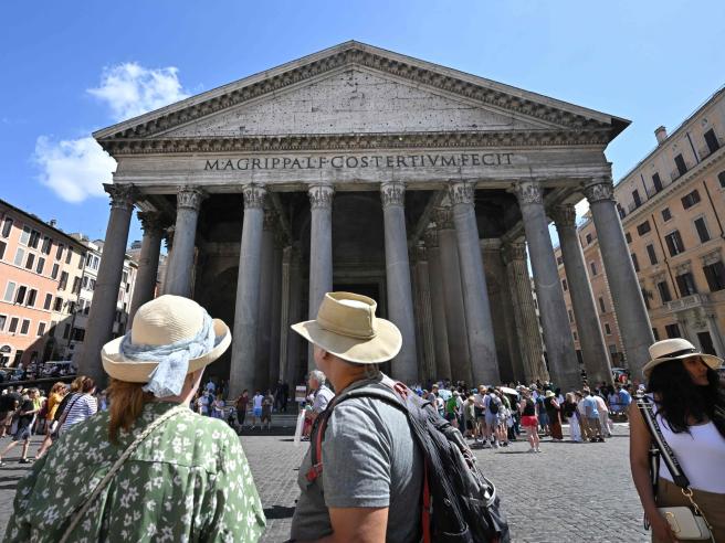 Legami festeggia 20 anni aprendo il suo 50esimo negozio a Roma, di fronte  al Pantheon