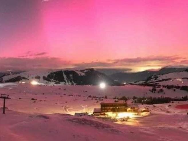 Spettacolo unico anche nei cieli del Trentino: appare l'aurora boreale -  Cronaca