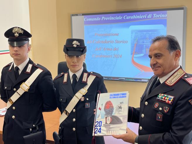 Presentato presso il Comando Provinciale il calendario da collezione ed il  nuovo sito dell'Arma dei Carabinieri