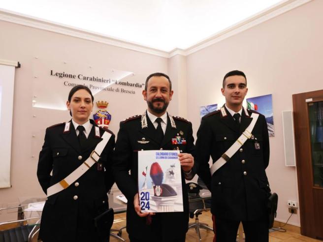 Il calendario 2024 dei carabinieri con la «firma» di Massimo Gramellini