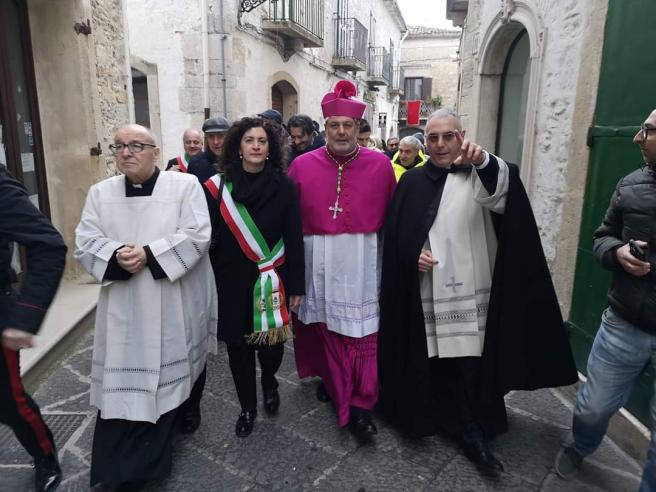 Si insedia il nuovo vescovo di Foggia, monsignor Giorgio Ferretti