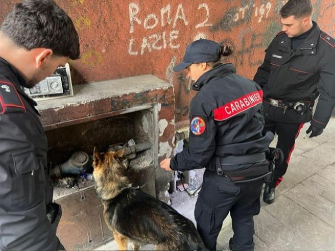 Spari al Quarticciolo: 25enne gambizzato in strada