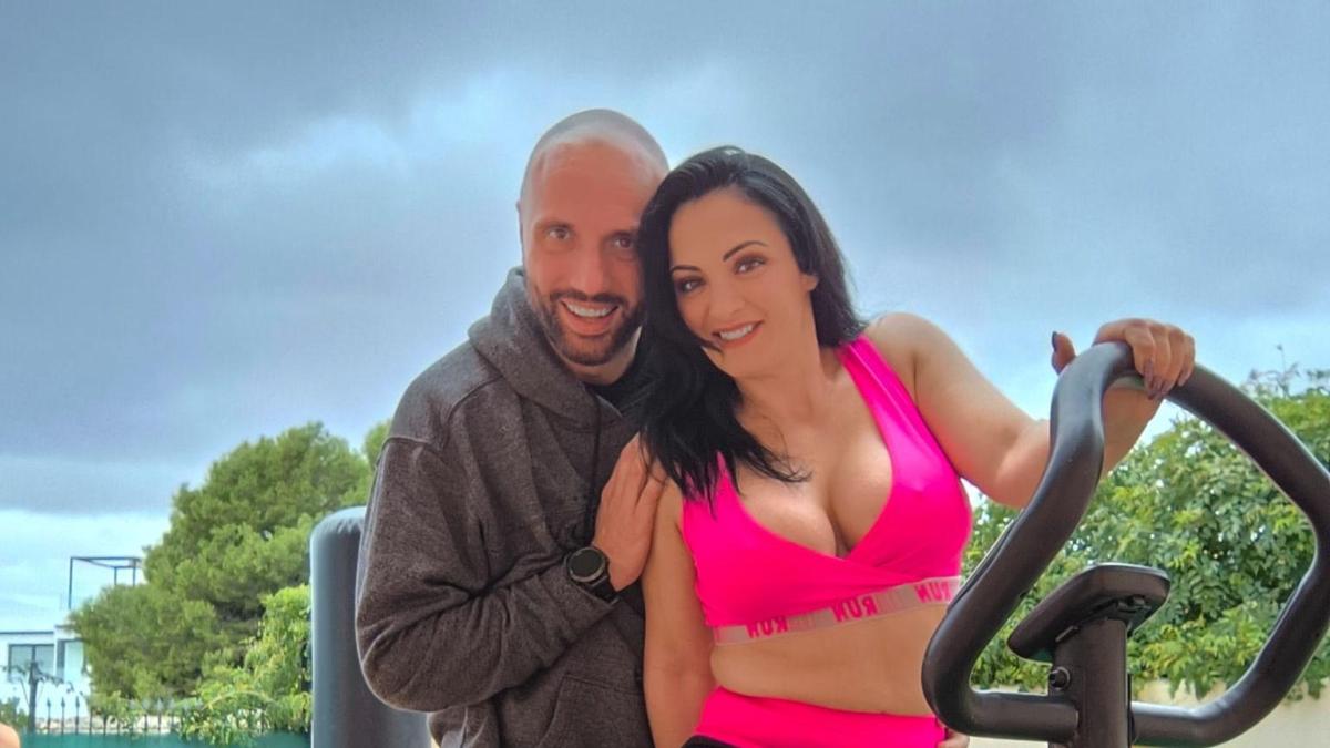 Dal sexy shop di Torino al Mondiale del sesso. Il trionfo di Enrico  DAvascio e Mariagiovanna Ferrante: «Noi, sposati da 20 anni» | Corriere.it