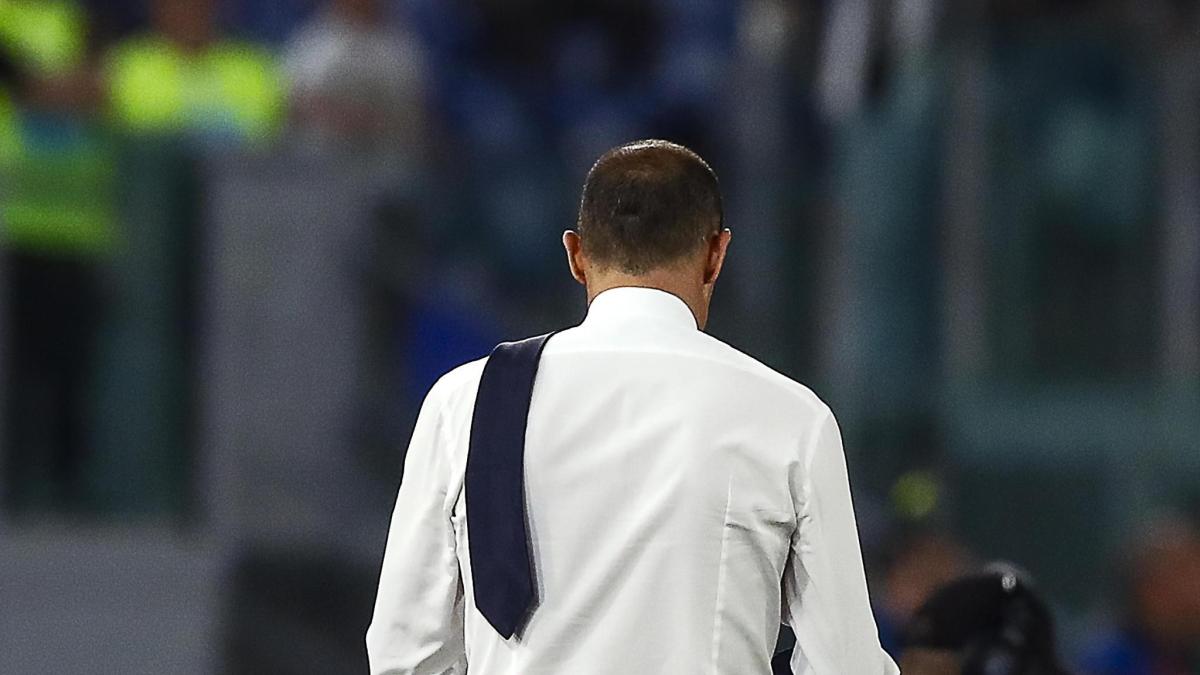 Elkanns telefonsamtal med Danilo, PM och sedan formeln ”befrielse från tjänsten”: hypotesen om avtalet mellan Allegri och Juventus