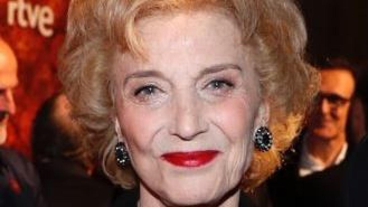 È morta Marisa Paredes, attrice spagnola che è stata musa di Almodóvar. Aveva 78 anni