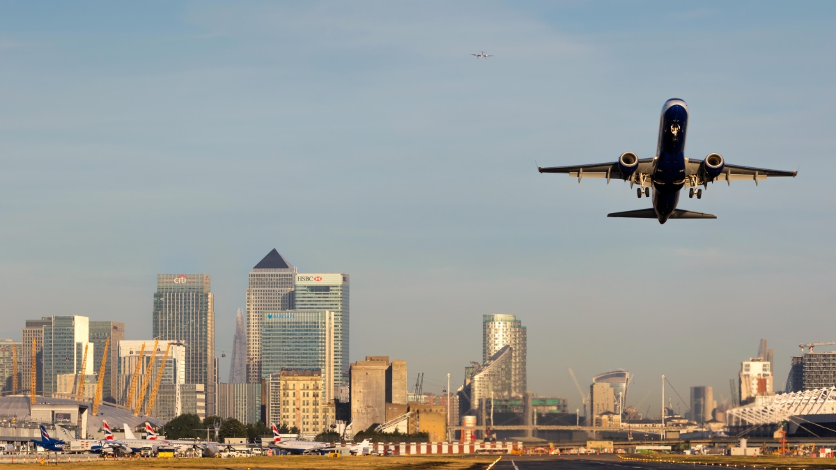 Mundys mulls majority stake in London City and Catania airports