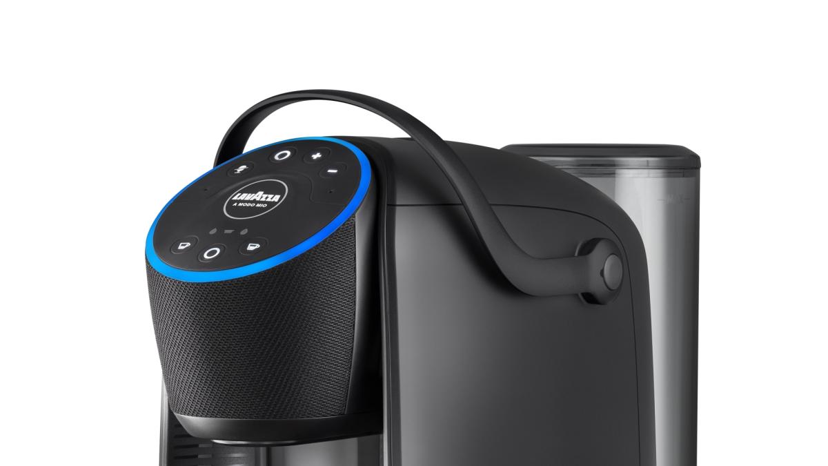 La macchina del caffè Lavazza con Alexa sfiora il 40% di sconto