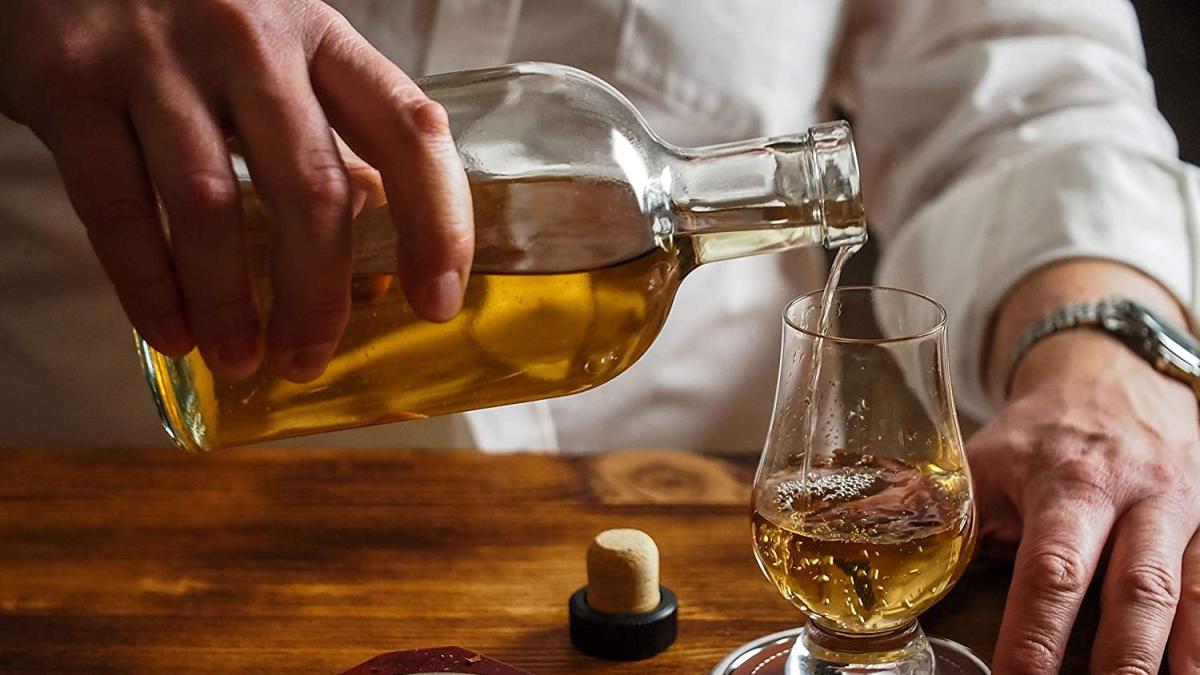 Kit Di Degustazione Whisky In Abbonamento - Whisky Con Marchio