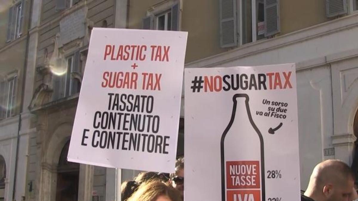 Superbonus, Forza Italia attacca: è scontro nella maggioranza. Scoppia il caso Sugar-tax Tajani: «Pronti a modifiche in Parlamento»