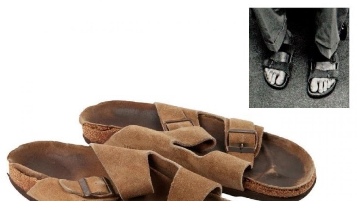 Record auction for Steve Jobs sandals: Sold for more than 8,000