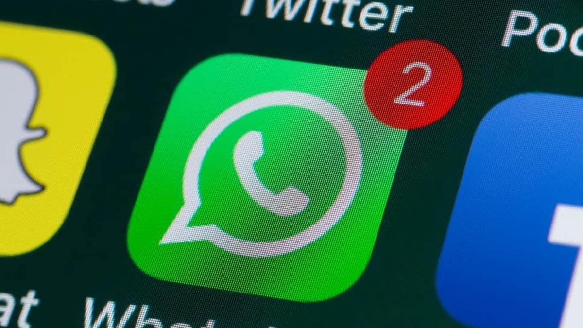 Come fare i sondaggi su WhatsApp La guida per crearli e inviarli