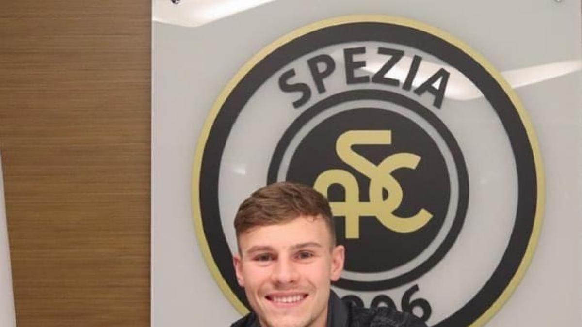 Zurkowski saluta la Fiorentina, allo Spezia in prestito con obbligo di