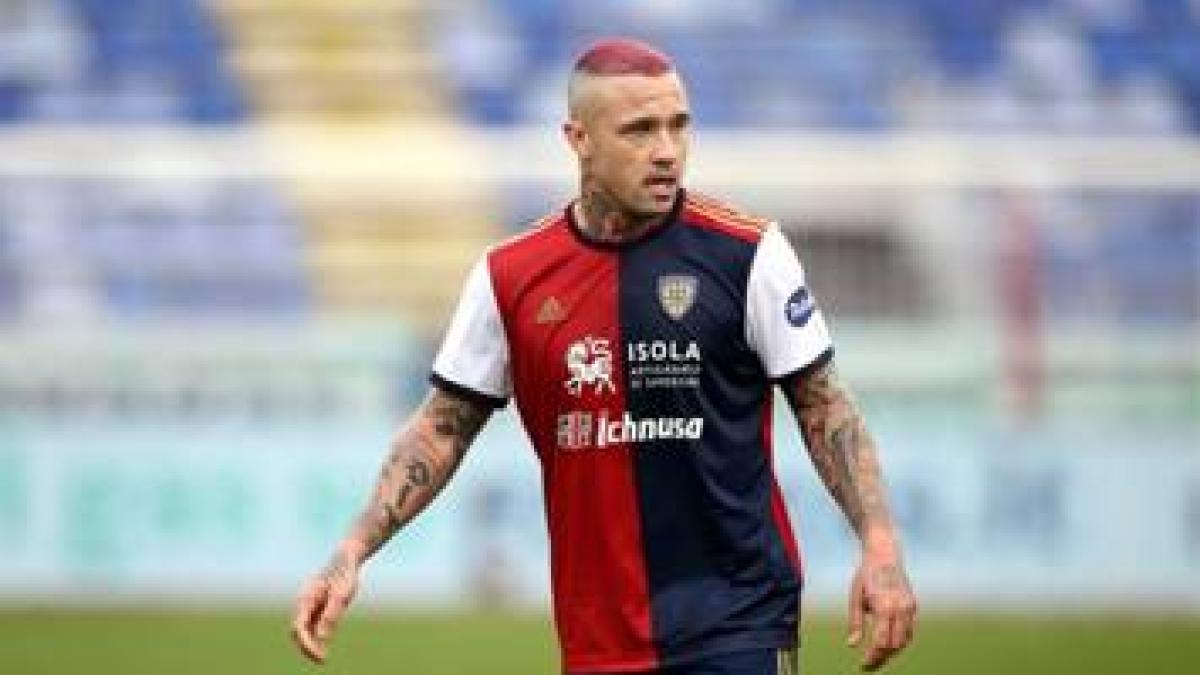 Photo of Nainggolan at SPAL will find De Rossi on the bench.  And Tacopina will defend Trump