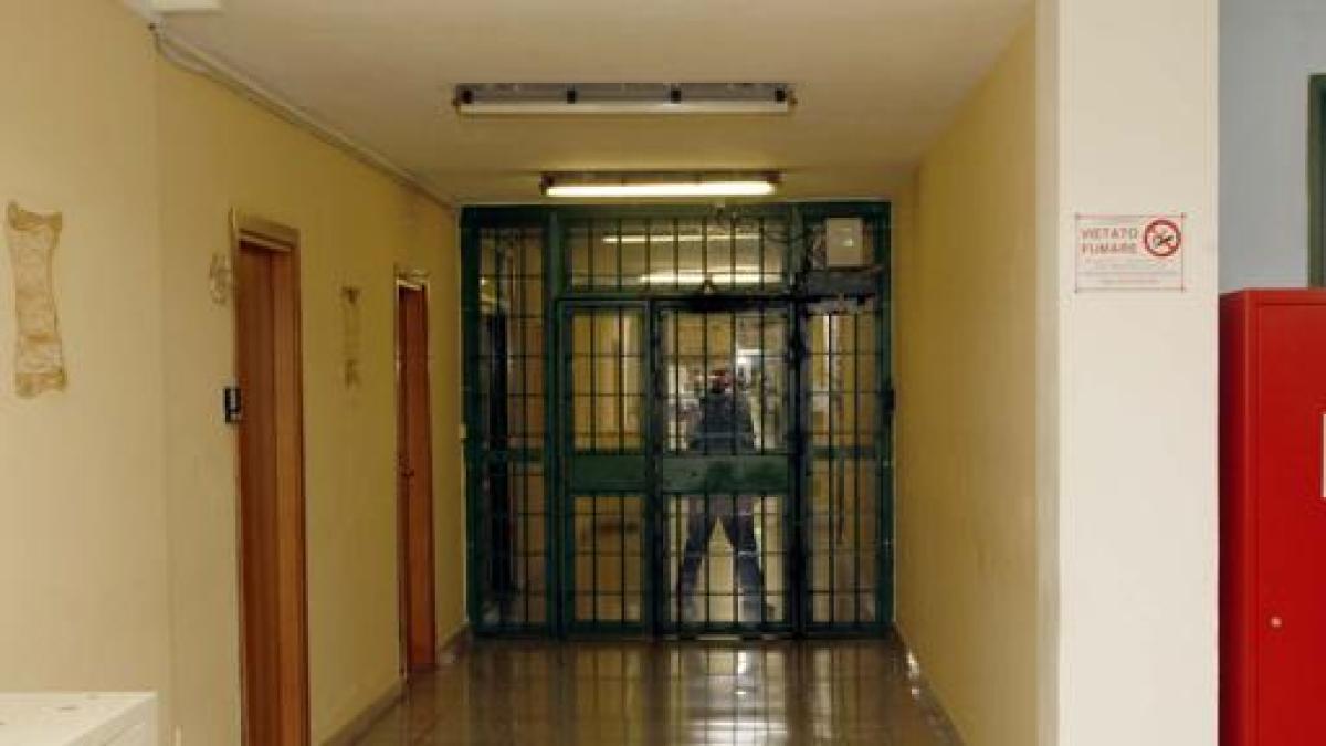 Mafia Foggiana Il Disposto Il Carcere Duro Per Due Boss Corriere It