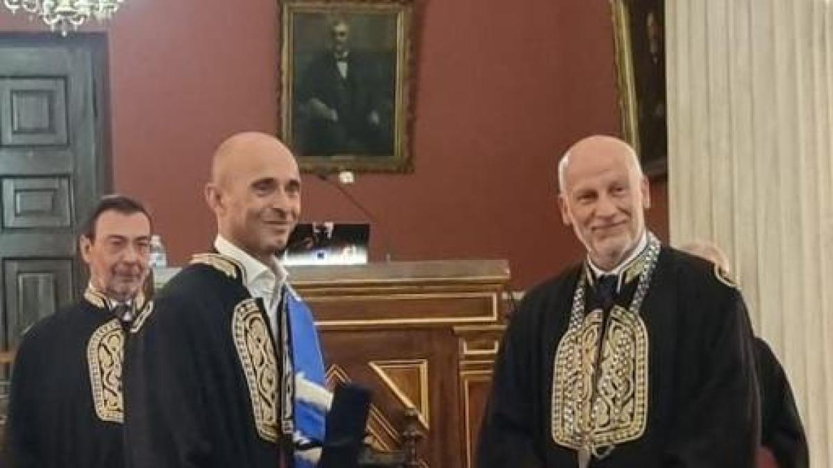 Chirurgia pediatrica l Universit di Atene laurea ad honorem