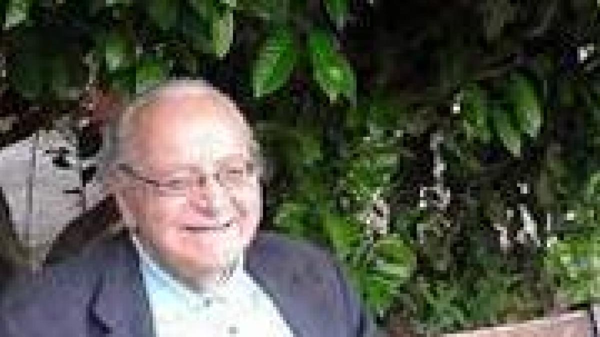 Lutto nel giornalismo e nella cultura, addio a Gianni Raviele Corriere.it