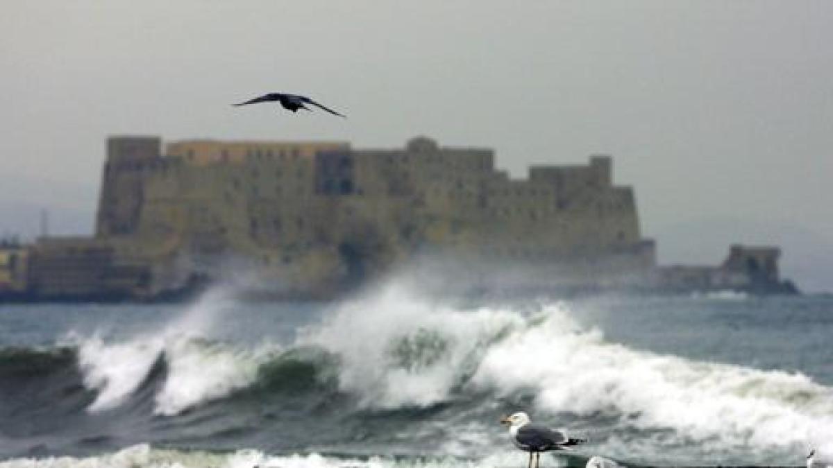 Maltempo, Neve A Bassa Quota: Stop Mezzi Veloci Per Le Isole Del Golfo ...