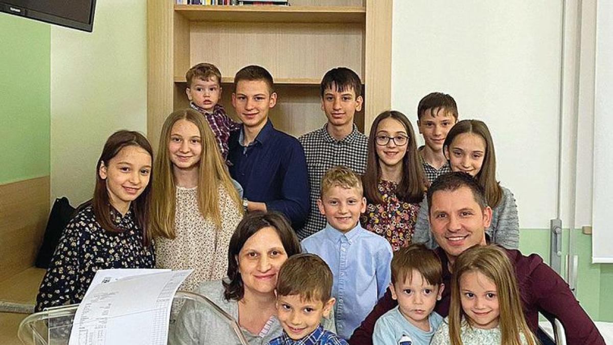 Famiglia Con Tanti Figli Religione Bizu, la famiglia extralarge: «Tredici figli non sono tanti e ci aiuta