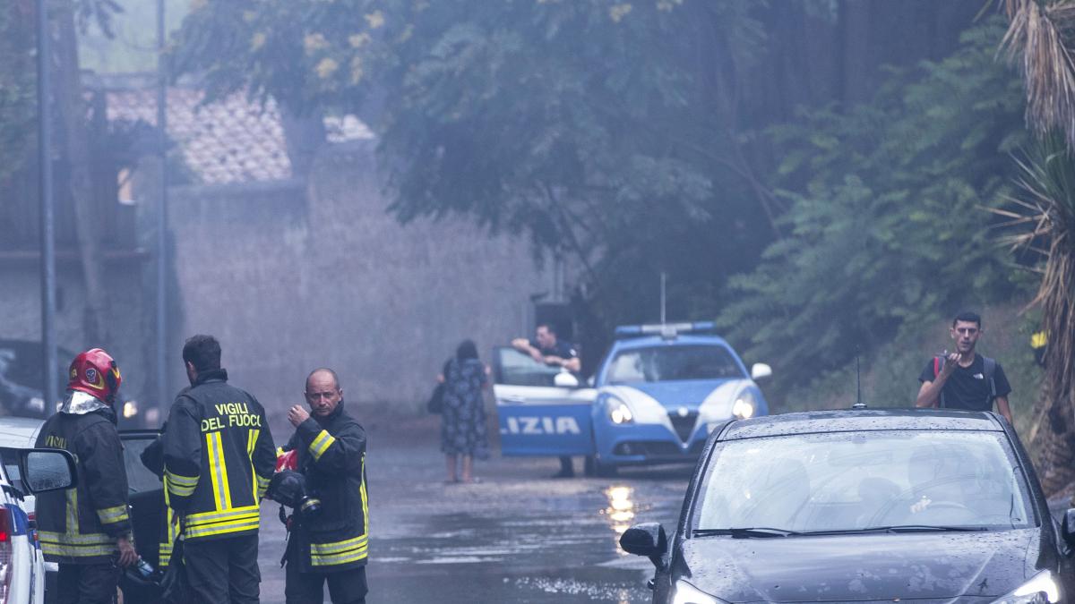 Incendio Ponte Mammolo, I Residenti: «Venti Anni Di Denunce E Mai ...