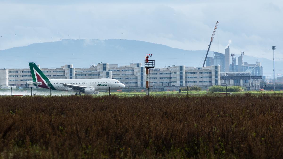 Firenze, l'aeroporto di Peretola muove il primo passo. Il ministero