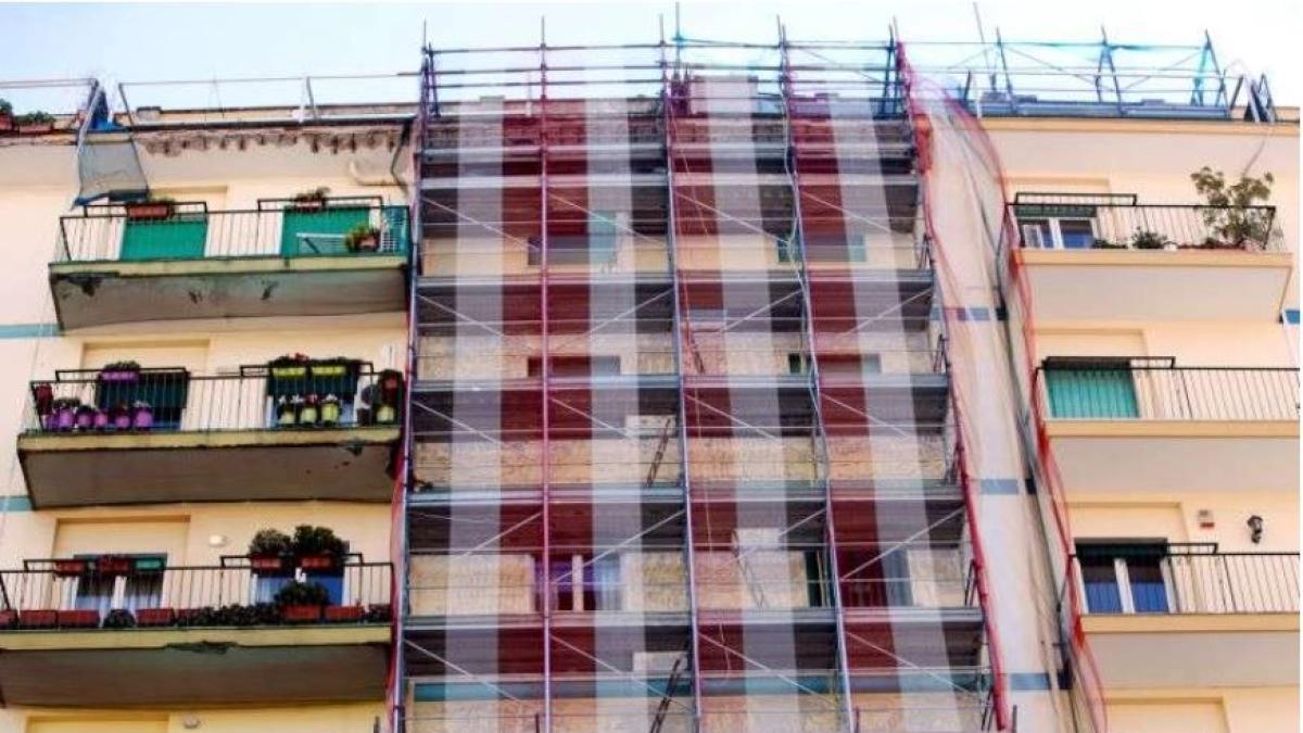 «Frodi sul bonus facciate»: sequestrati in Toscana albergo, casa, fabbrica e altri beni per 11 milioni di euro