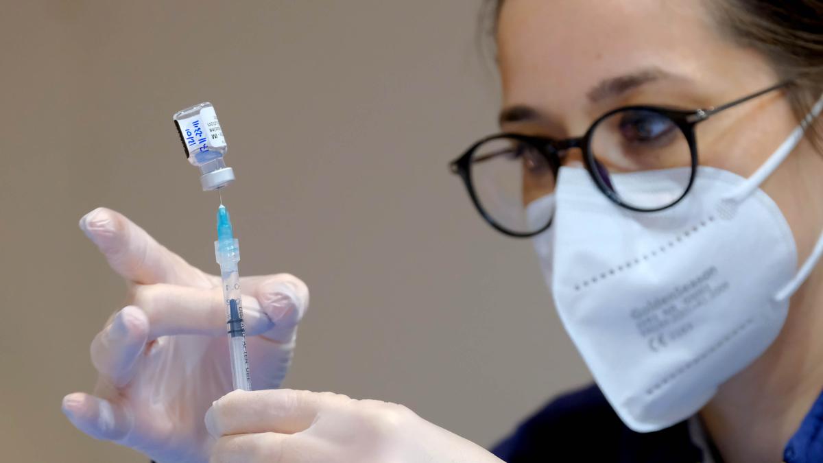 Vaccini Antinfluenzale E Anti Covid Gratuiti E Aperti A Tutti I ...