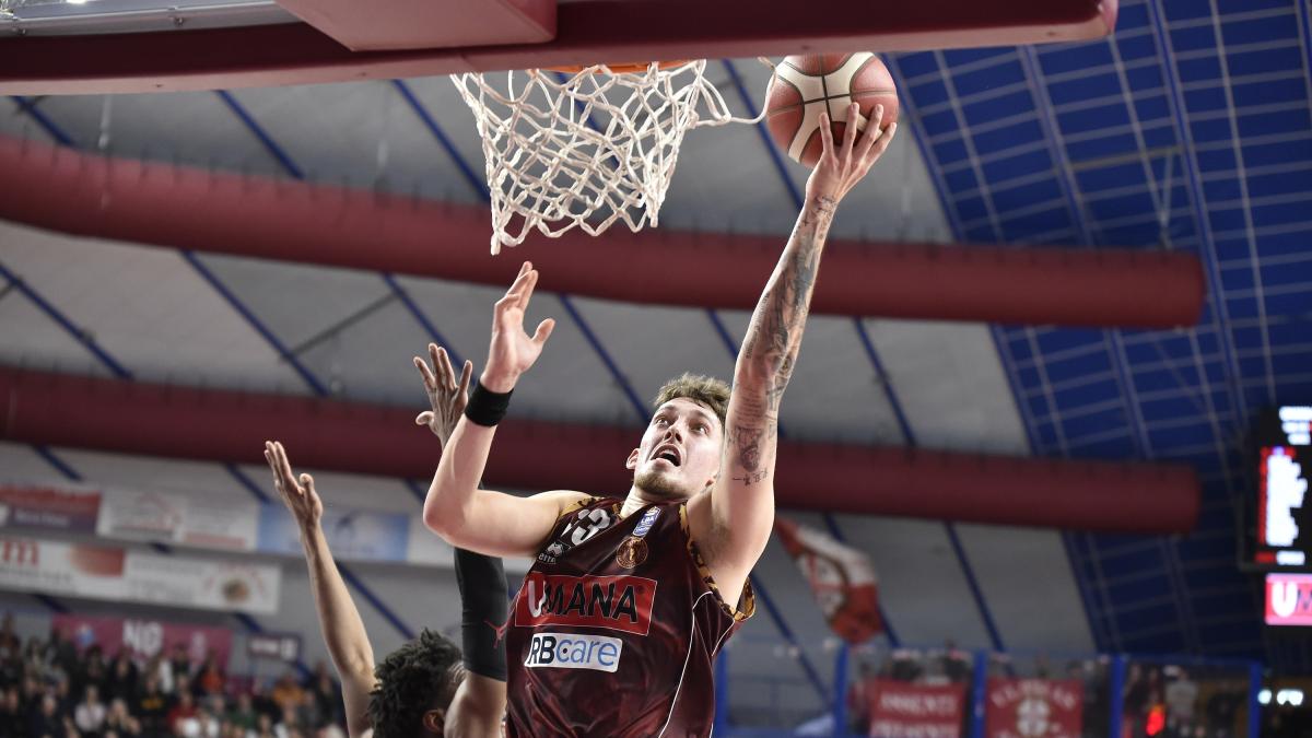 Reyer Venezia Reggio Emilia Il Fortino Taliercio Resiste Gli