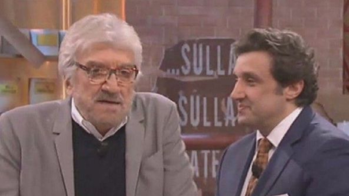 Flavio Insinna compie 60 anni: gli inizi con Gigi Proietti, l'amicizia con Fabrizio Frizzi, l'impegno nel sociale, 8 segreti