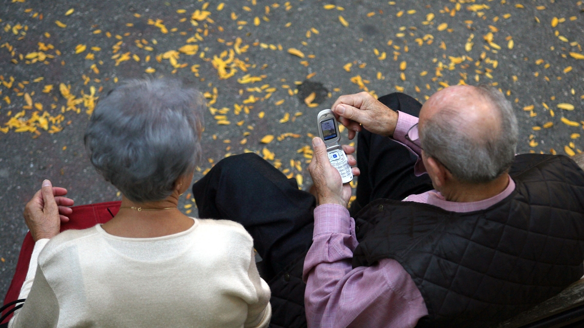 Assistenti Sociali nelle Case di Comunità di Milano: Un Nuovo Modello di Cura Integrata per la Salute e il Benessere