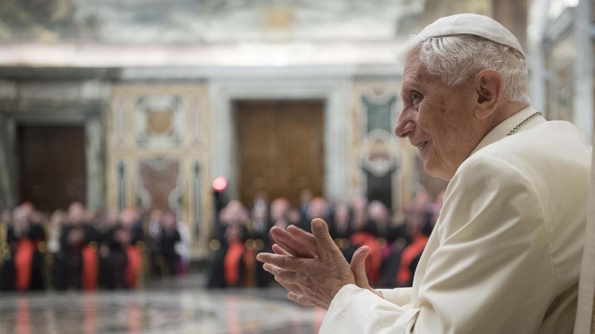 La lettera inedita di Benedetto XVI: «La mia rinuncia piena e valida, no a speculazioni assurde, ci pensò anche Wojtyla»