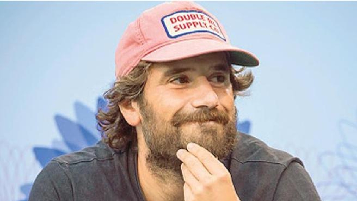 Tommaso Paradiso, la figlia Anna e il padre mai avuto: «Non mi è mai mancato perché non puoi rimpiangere qualcosa che non hai vissuto»