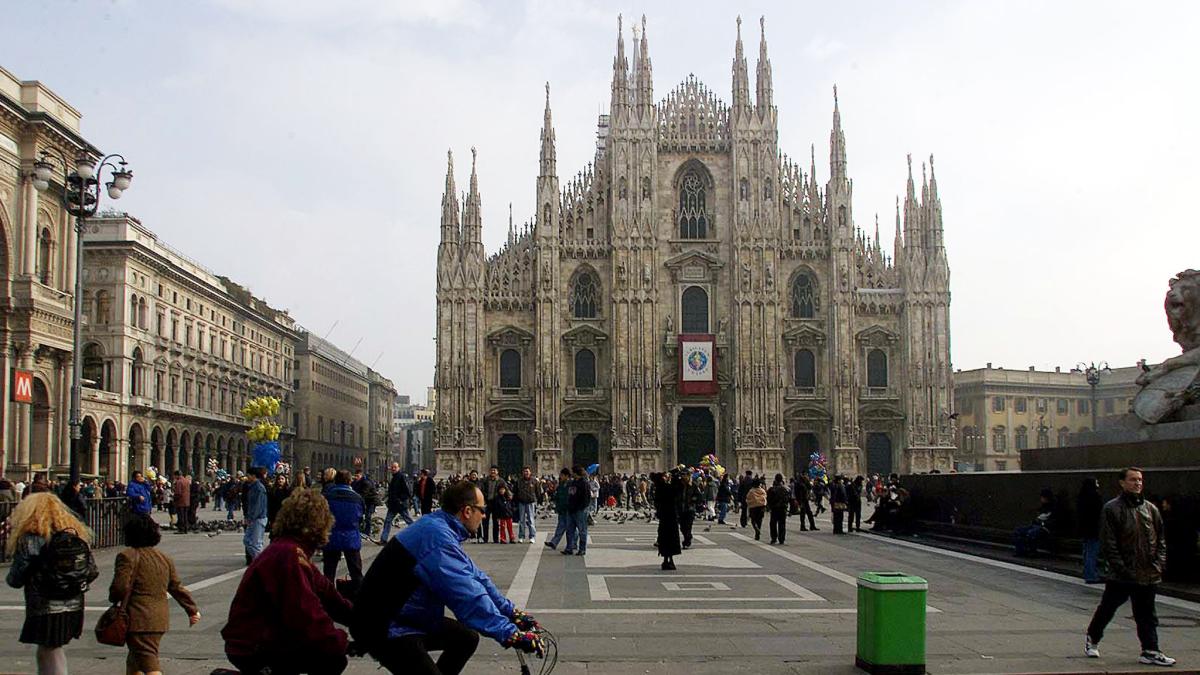 Previsioni meteo venerdì 24 ottobre: a Milano e in Lombardia giornata di sole con clima mite e farà più freddo di notte