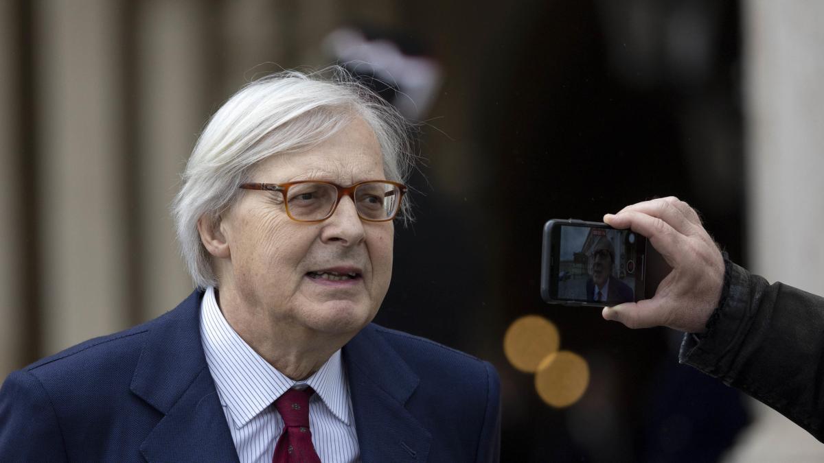 Sgarbi, il quadro e l’inchiesta: «Anche questa finirà in nulla»