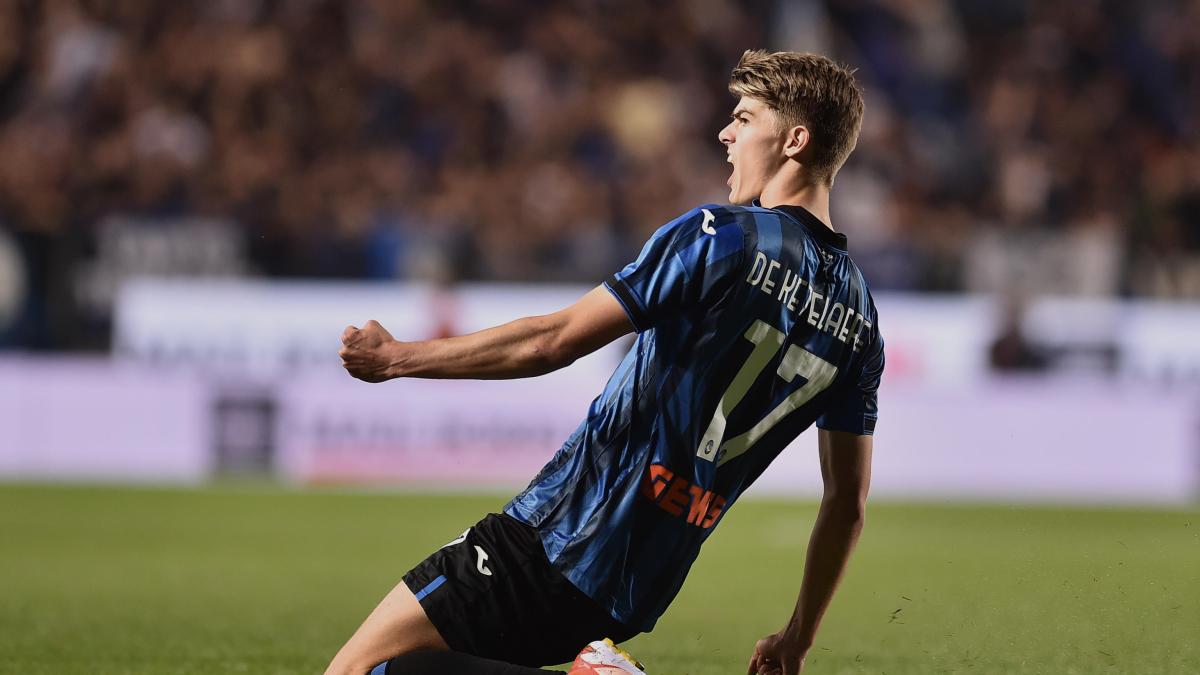 Atalanta-Roma, consequence 2-1.  Goals from De Ketelaere (double) and Pellegrini on a penalty